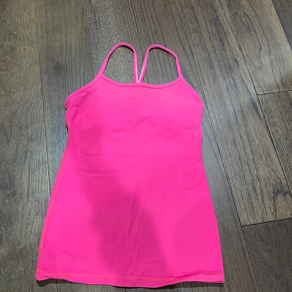 Lululemon tank - Picture 1 of 2